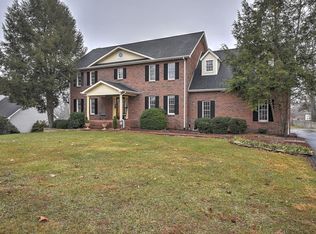 223 Colony Dr, Bristol, TN 37620