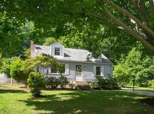 11 Lawsbrook Rd, Acton, MA 01720