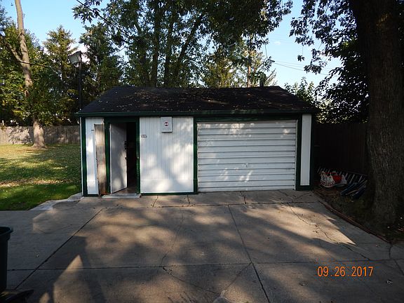 3rd image of 6667 Pennsylvania St