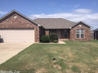 1755 Jasmine Ln, Conway, AR 72034