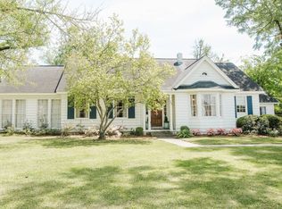 203 W Harding Ave, Greenwood, MS 38930