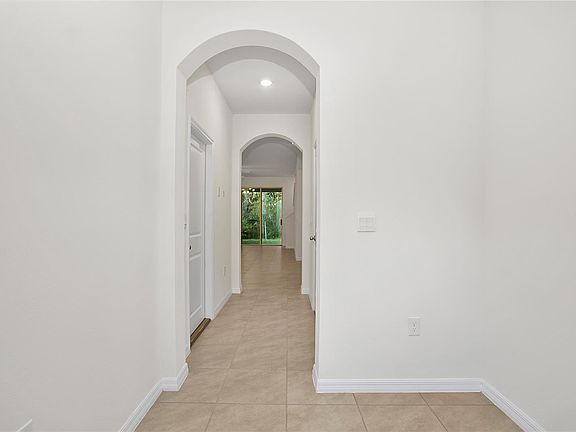 2nd image of 32859 Pez Landing Ln