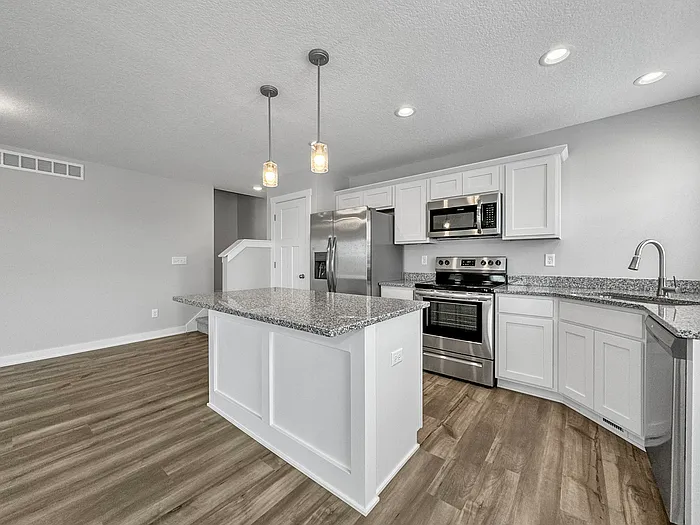 2613 NW Lois Ln — Photo 10