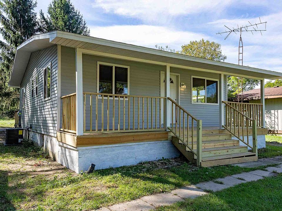 2115 W. Fox Lake Rd.