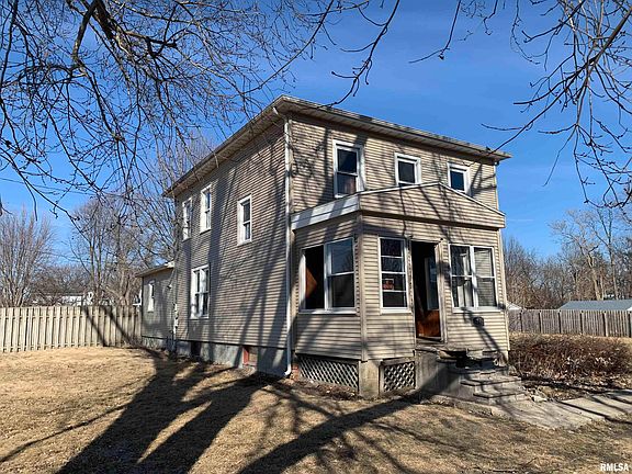 5th image of 1415 Conger St