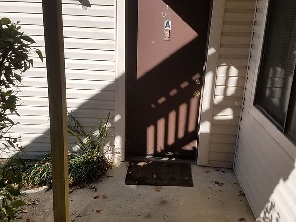 2nd image of 1490 Willow Bend Way APT A