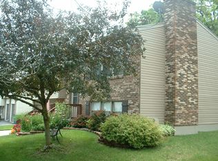 5320 Gander Rd W, Dayton, OH 45424