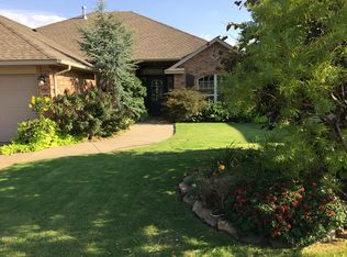 9036 NW 81st St, Yukon, OK 73099