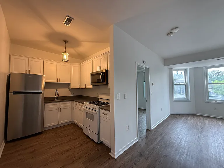 2661 Main St #3 — Photo 8