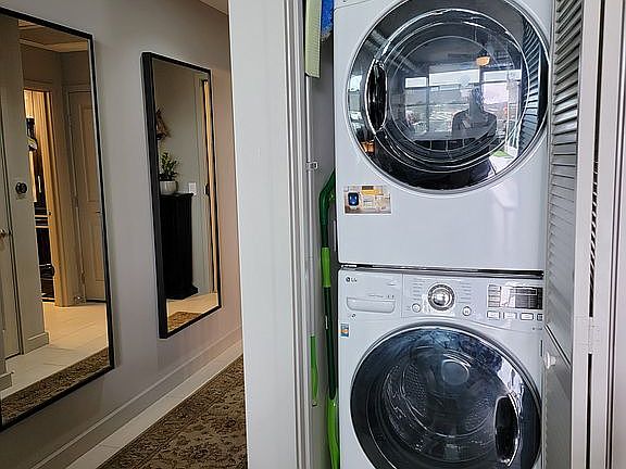 3rd image of 1080 Park Blvd Unit 1006