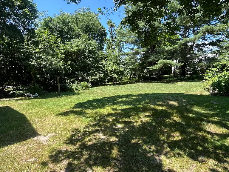 30 King St #2 — Photo 4