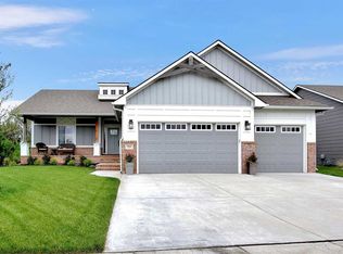 723 S Glen Wood St, Wichita, KS 67230