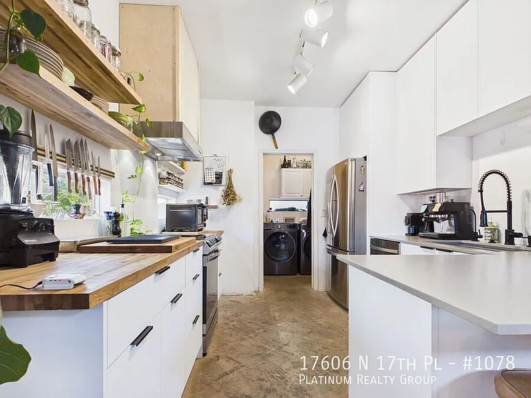17606 N 17th Pl #1078 — Photo 24