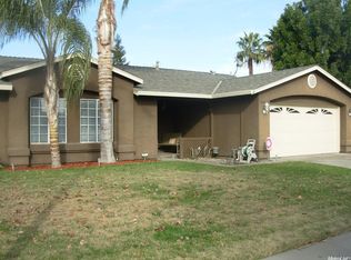 2049 Laredo Ln, Riverbank, CA 95367