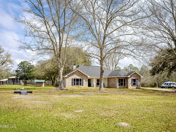 1900 Goldrush St, Vancleave, MS 39565