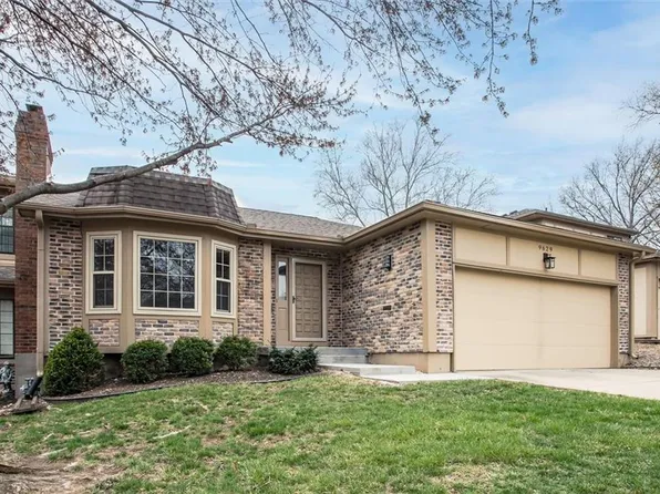 9629 Reeder St, Overland Park, KS 66214