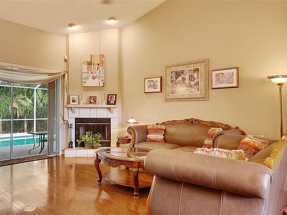 5th image of 5140 Eagle Island Dr