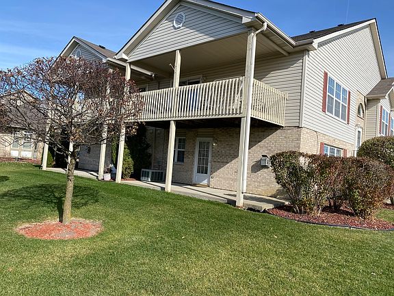 4th image of 18502 Zurich Ln