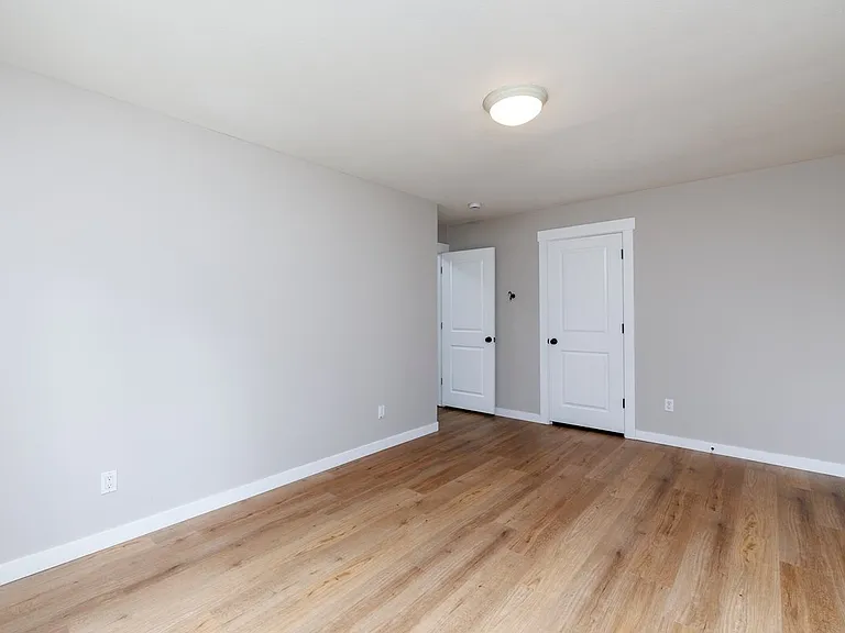 220 NW 137th Ave — Photo 21