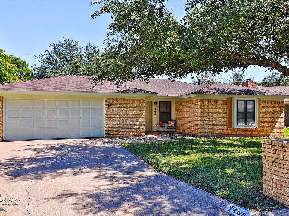 1st image of 4681 Royal Court Cir