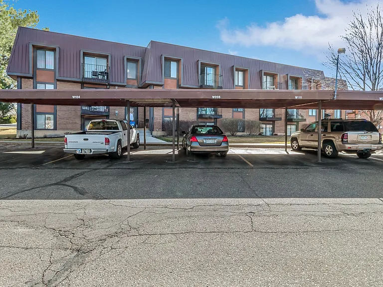 3233 Lakeside Dr #303 — Photo 11