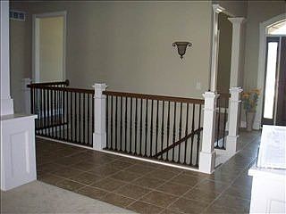 3rd image of 2813 Vrooman Ct