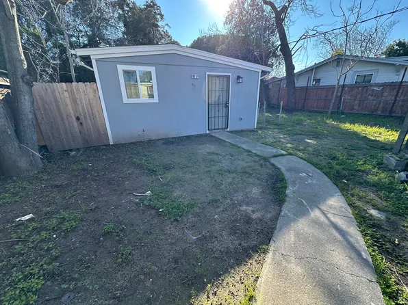 411 1/2 W 19th St, Antioch, CA 94509