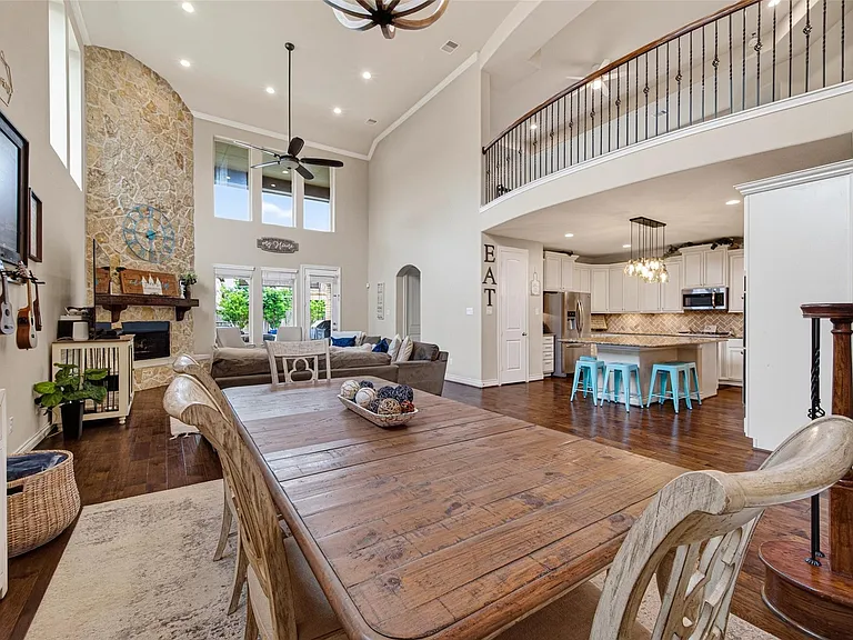 25611 Ellis Ridge Ct — Photo 9