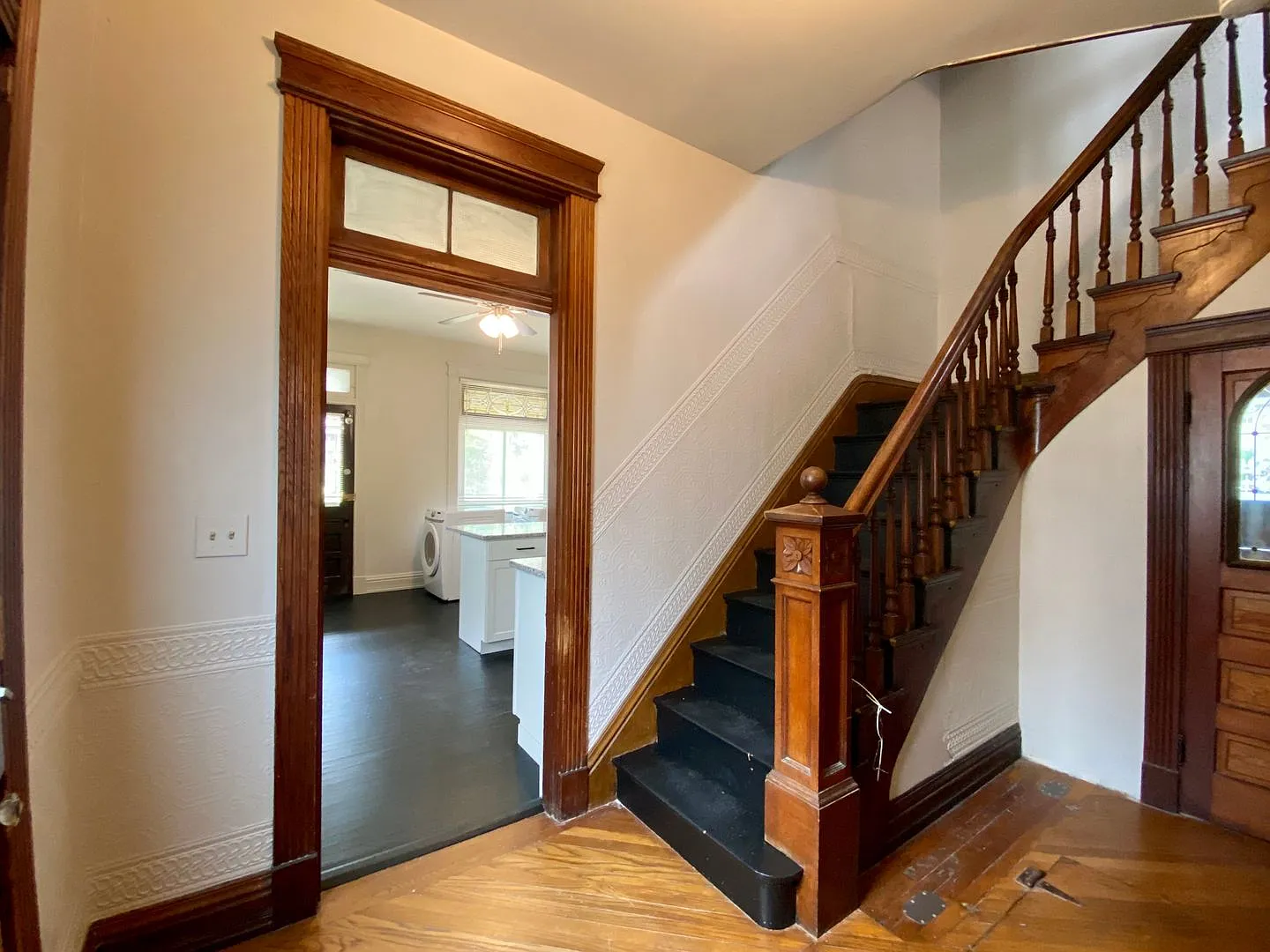 146 Parker St — Photo 2