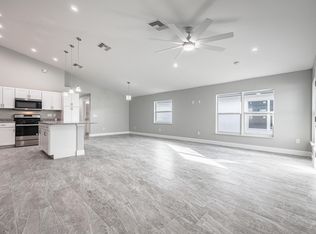184 Broward Ave, Labelle, FL 33935