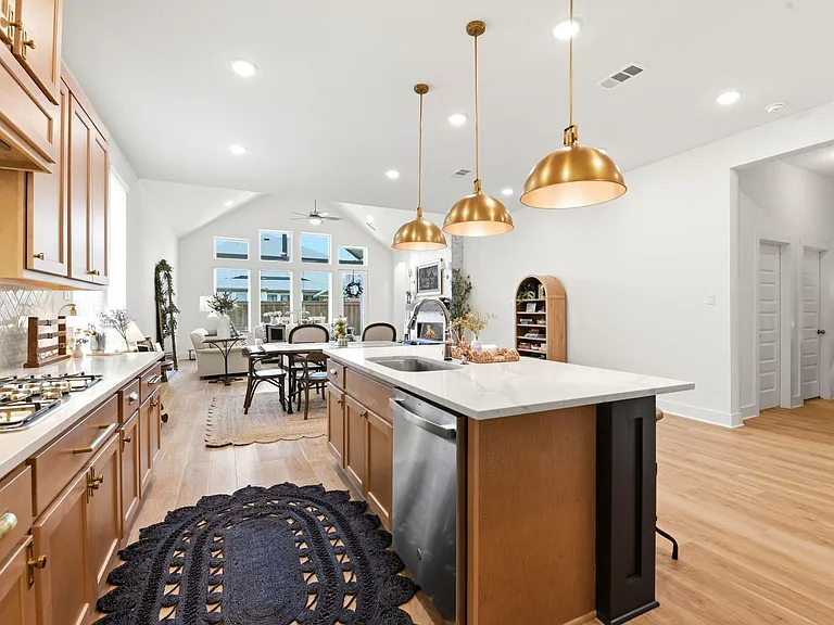 27927 Spring Falls Ct — Photo 10