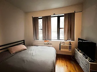 Rented by Salon Realty Corp