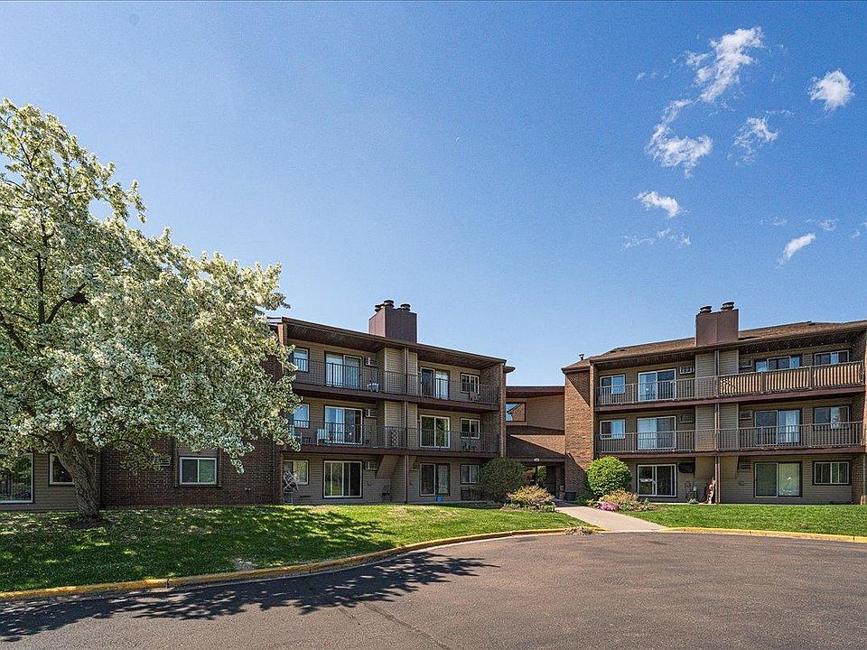 1st image of 3440 Golfview Dr Unit 315