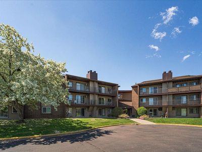 3440 Golfview Dr Unit 315, Eagan, MN, 55123
