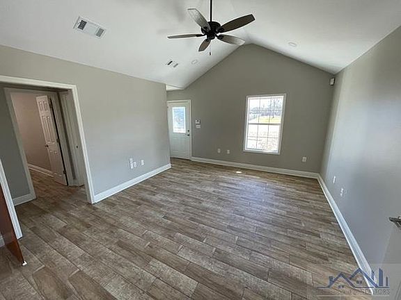 5th image of 122 Marina Dr