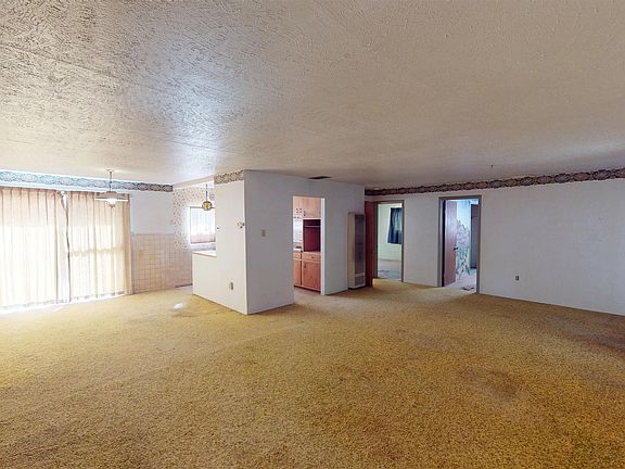 2nd image of 5570 Laurel Rd SE