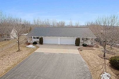 1st image of 2943 Popplewood Ct