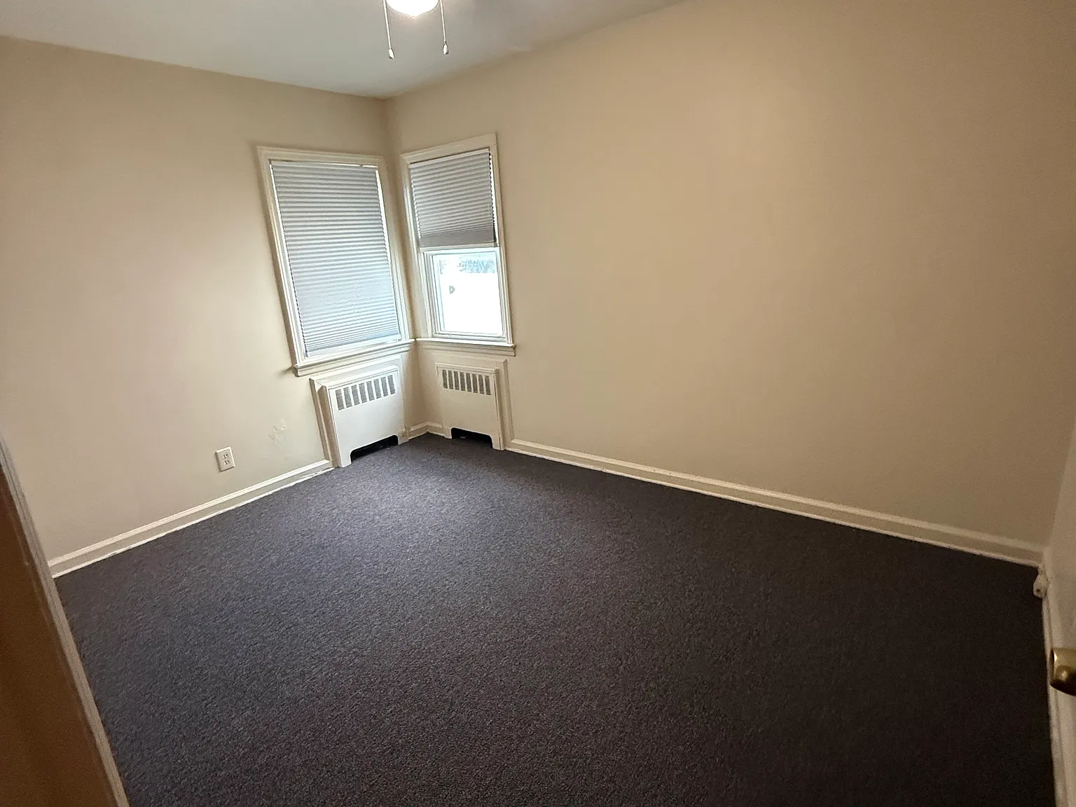 2 bed, 1031 sqft, $2,500 — Photo 4