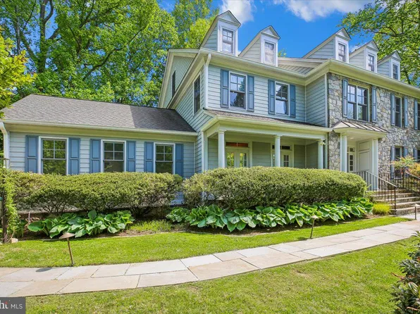 6302 Walhonding Rd, Bethesda, MD 20816