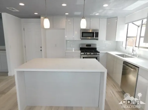 67390 Medano Rd, Cathedral City, CA 92234