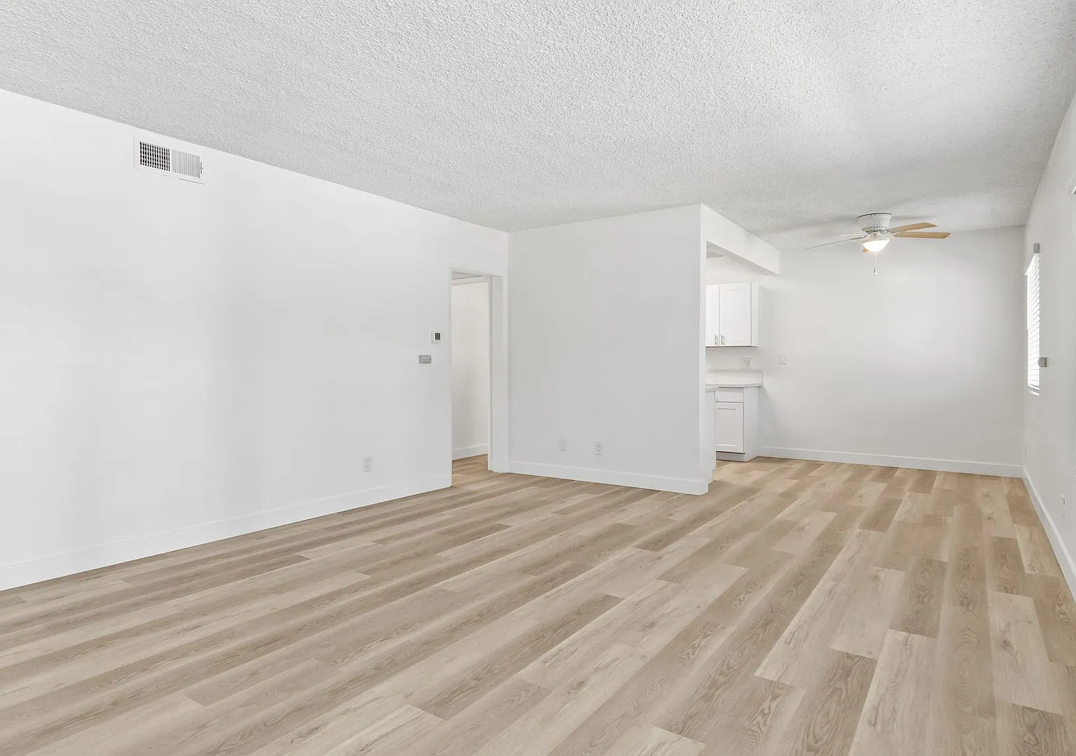 Stoneybrook Apartments — Photo 4