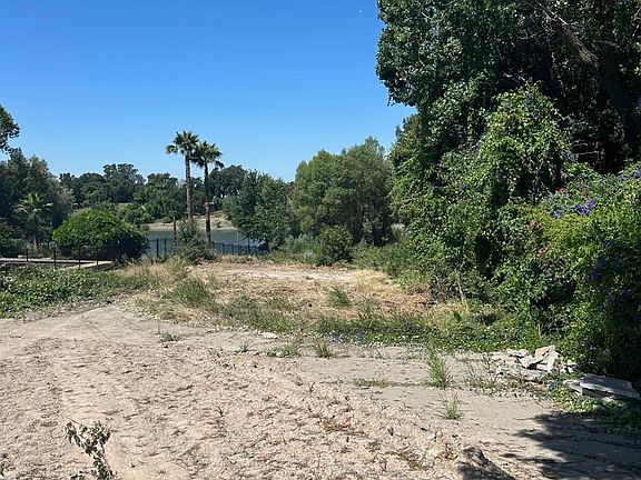 5th image of 3103 Garden Hwy