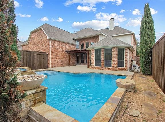 4th image of 1659 Sandstone Dr
