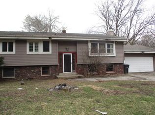 W301S3676 Snowdon Dr, Waukesha, WI