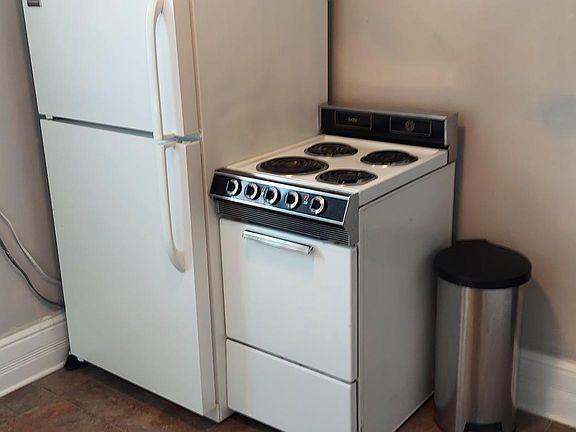 5th image of 100 E Cady St #3