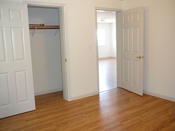 3rd image of 2055 Altamont Road # Fl Ground