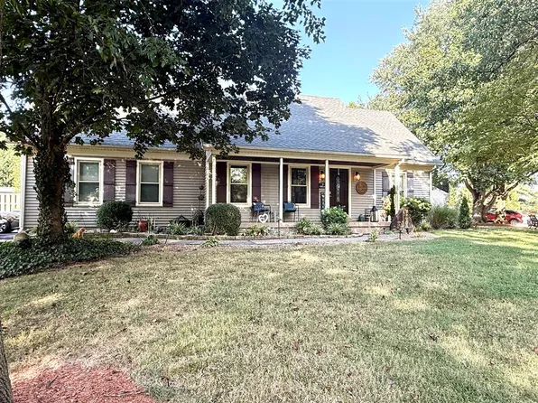 3120 Devonshire Pl, Bowling Green, KY 42104