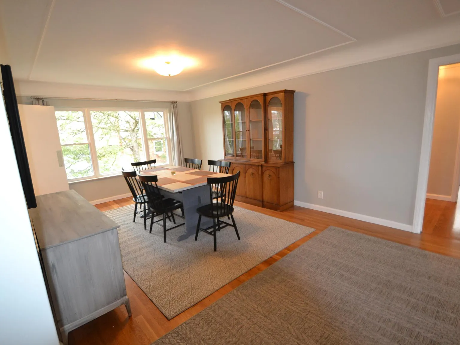 3 bed, 1850 sqft, $2,595 — Photo 4