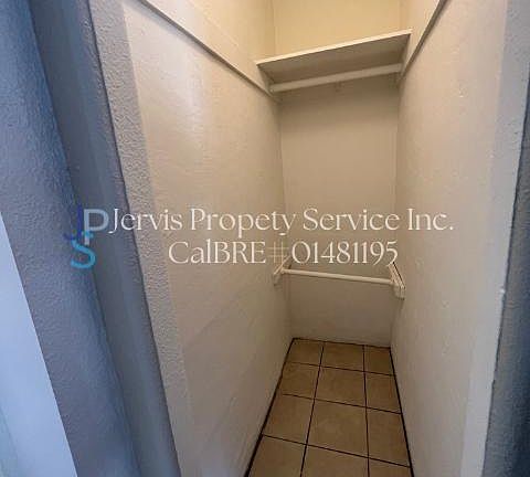 5th image of 5437 Maywood Ave #6