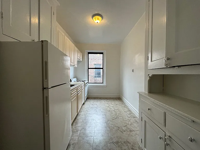 83-15 118th St #3E — Photo 8